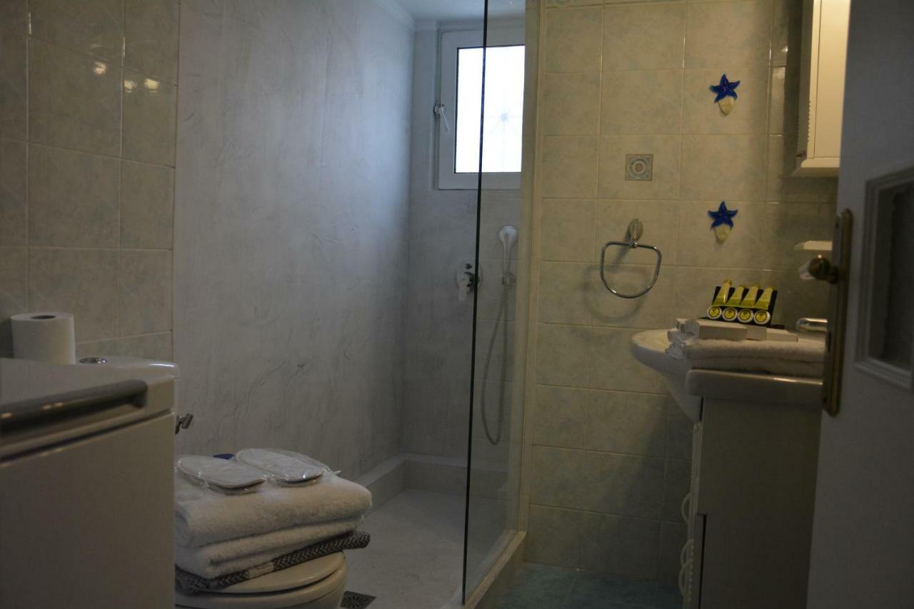 Zeas Apartment Piraeus Buitenkant foto